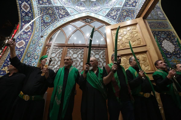 آیین «مشق شمشیر» نجفی‌های مقیم قم